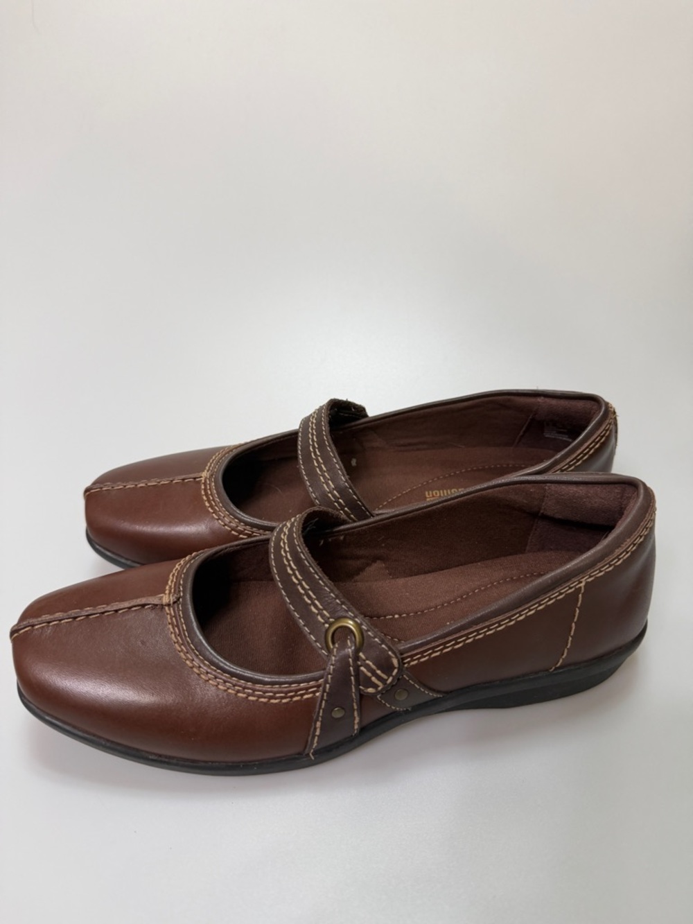 Clarks Hayden Maize Leather Mary Janes 8.5